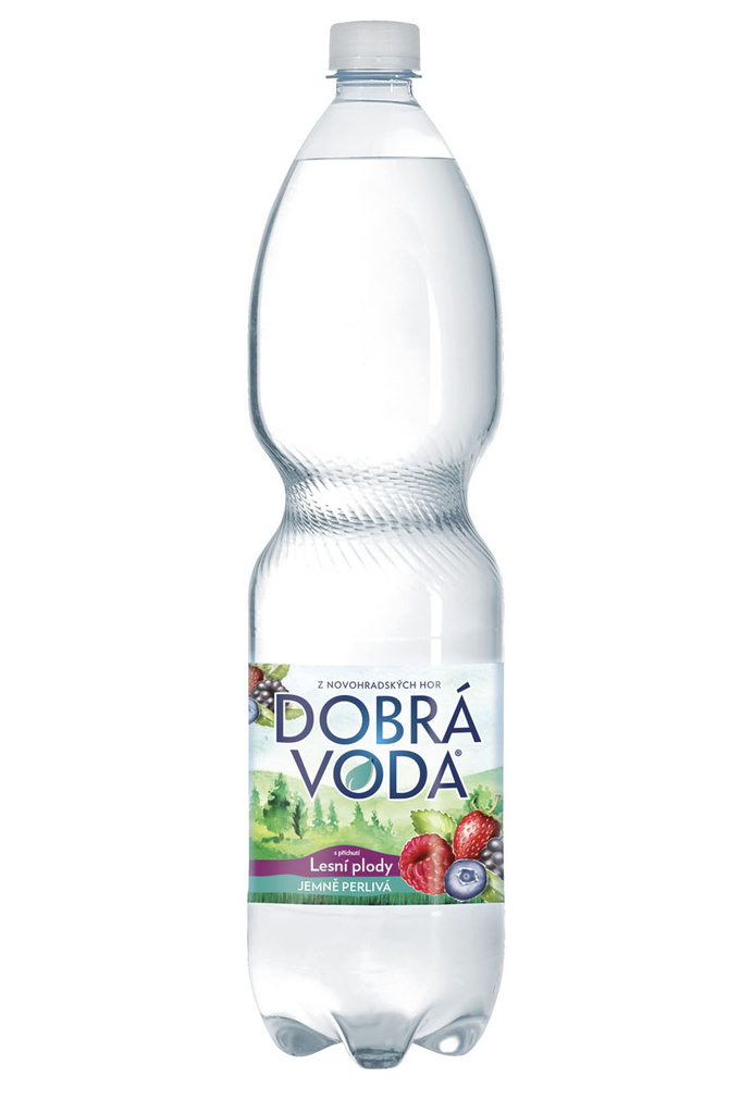 Dobrá voda s příchutí - lesní plody / jemně perlivá / 1,5 l